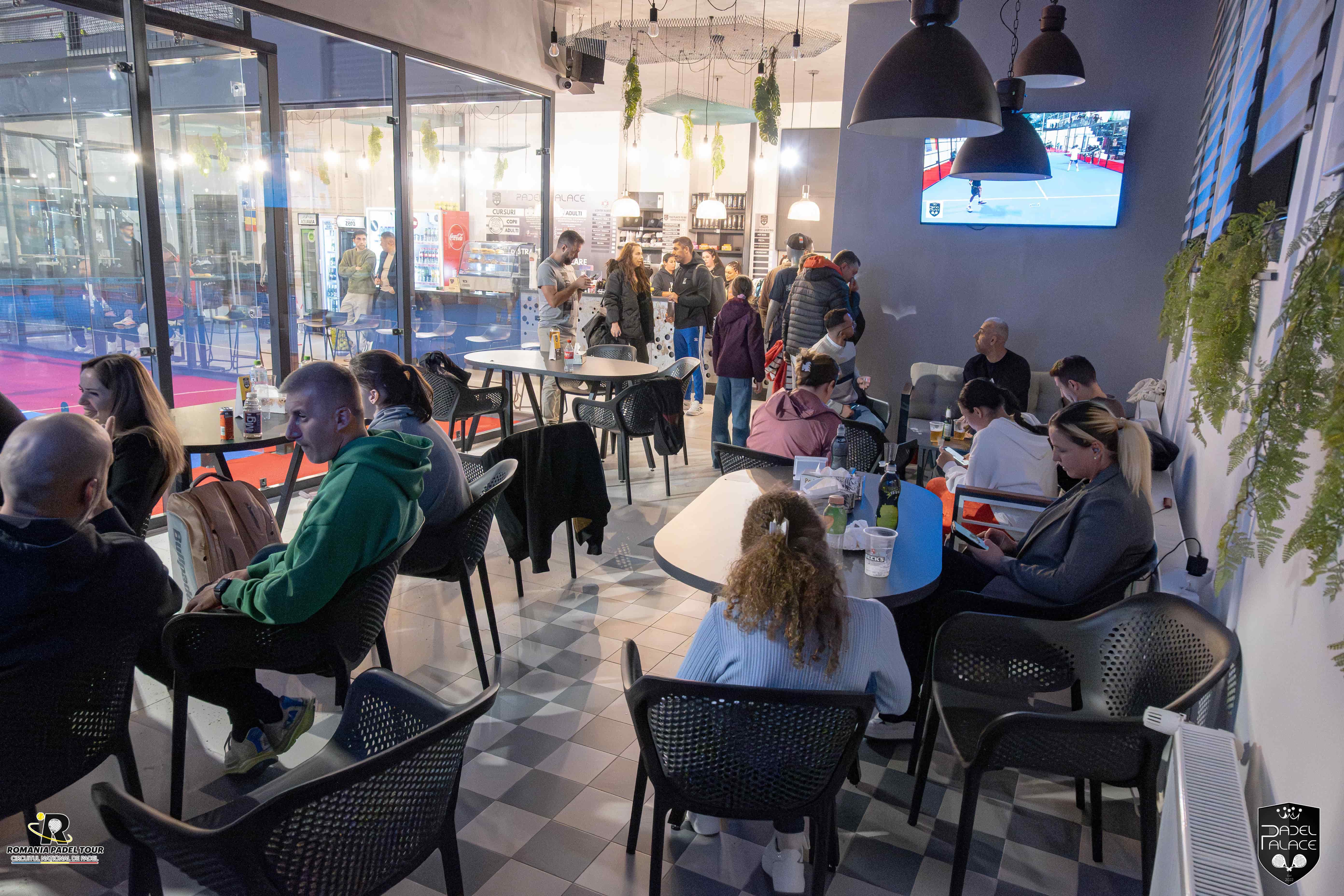 Padel Palace - zonă de relaxare