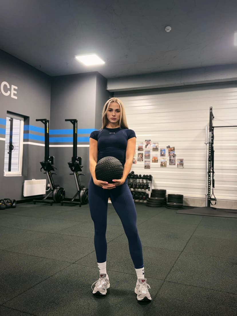 Anita Korodi — antrenoare fitness Training Zone Padel Palace Brașov